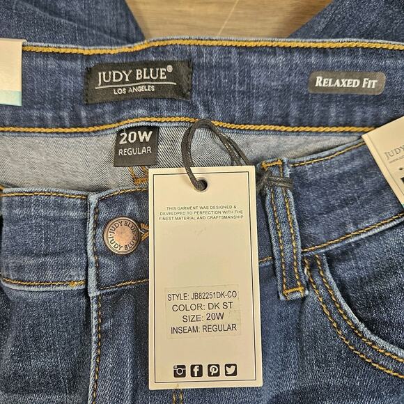 Judy Blue Jeans Mid Rise Relaxed Fit Denim Womens Plus 20W One Step At A Time - Picture 4 of 8